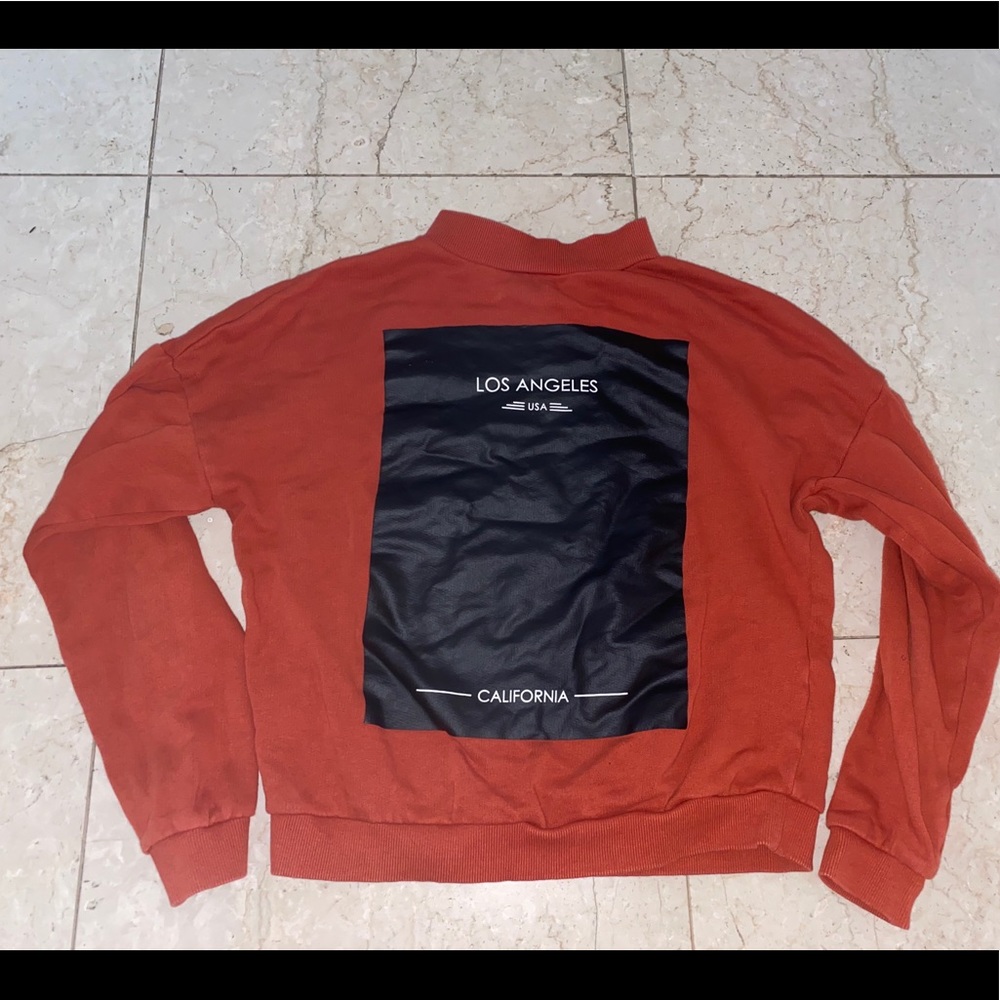 Emblem Crew neck